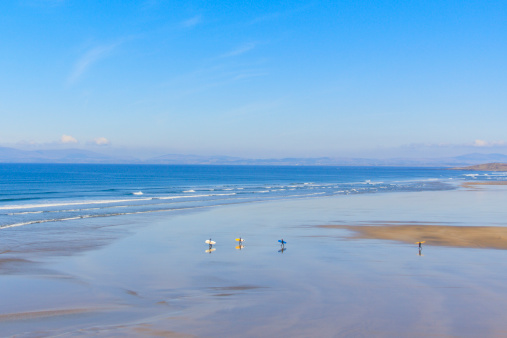 bundoran-beach-surfing-ireland