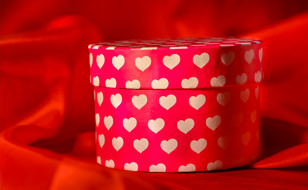 Valentines Box With Hearts