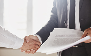shaking hands agreement